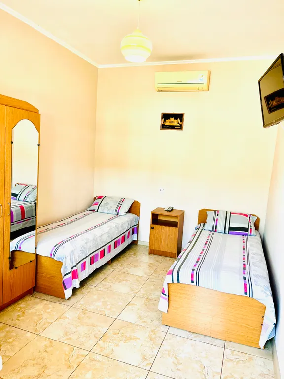 Квартира Двухместный эконом с 2 кроватями и доп местом — аренда посуточно в Геленджик