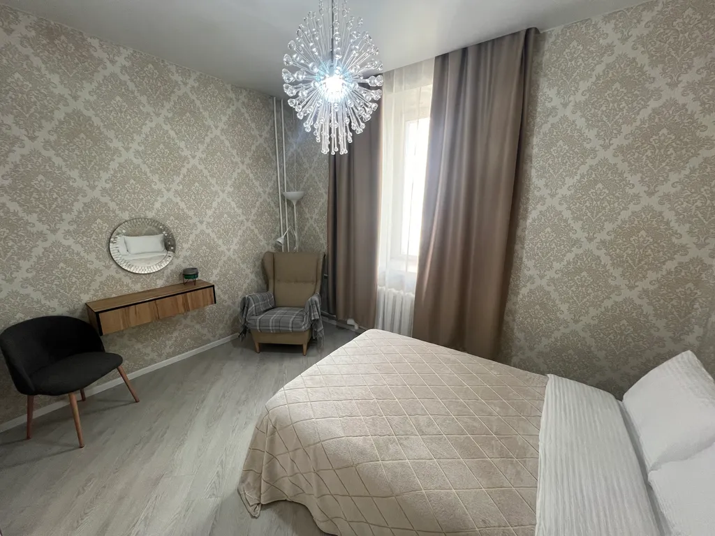 Уютная квартира в центре города — аренда посуточно в Кызыл