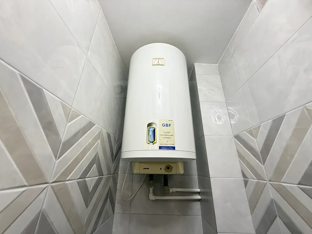 2 комнатная квартира пляж в 5 минутах езды. Парк Победы, Херсонес