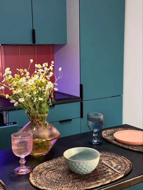 Трехкомнатная квартира с двумя спальнями, рядом с вокзалом