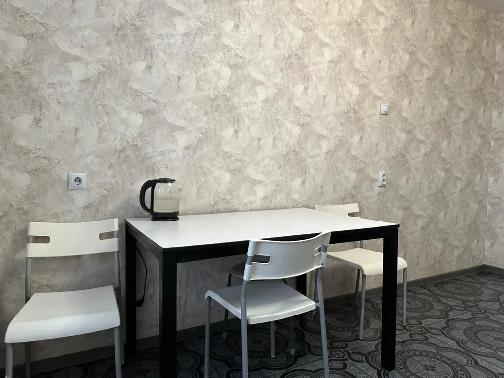 Трёхкомнатная квартира на ДОСААФе