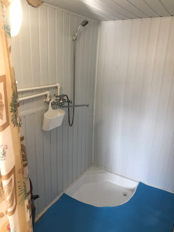 Коттедж Коттедж с баней на дровах для гостей старше 25 лет — Красное Село