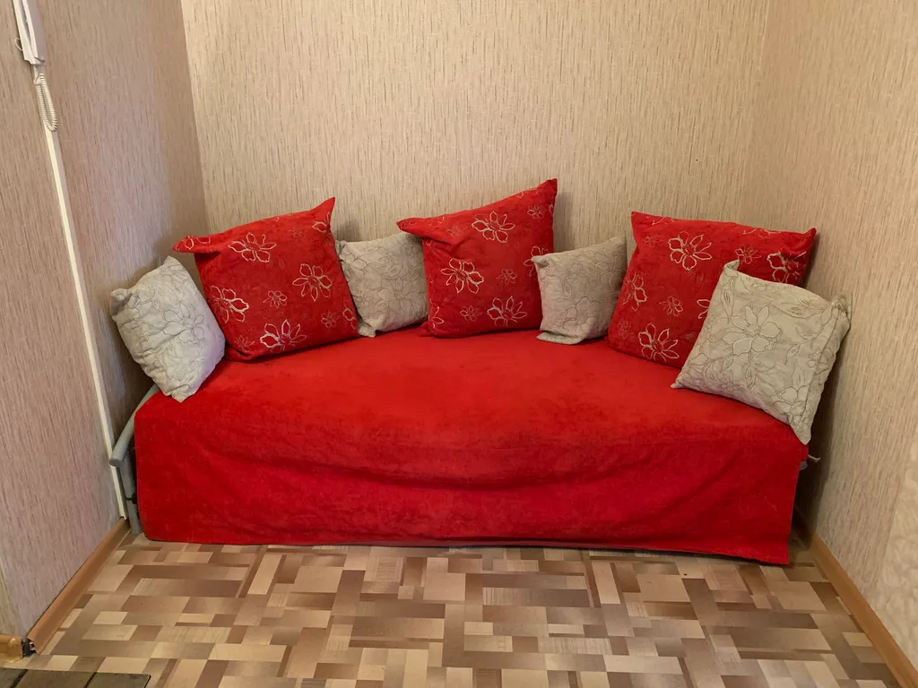 Квартира Квартира Однокомнатная через дорогу от набережной реки Кача — Красноярск