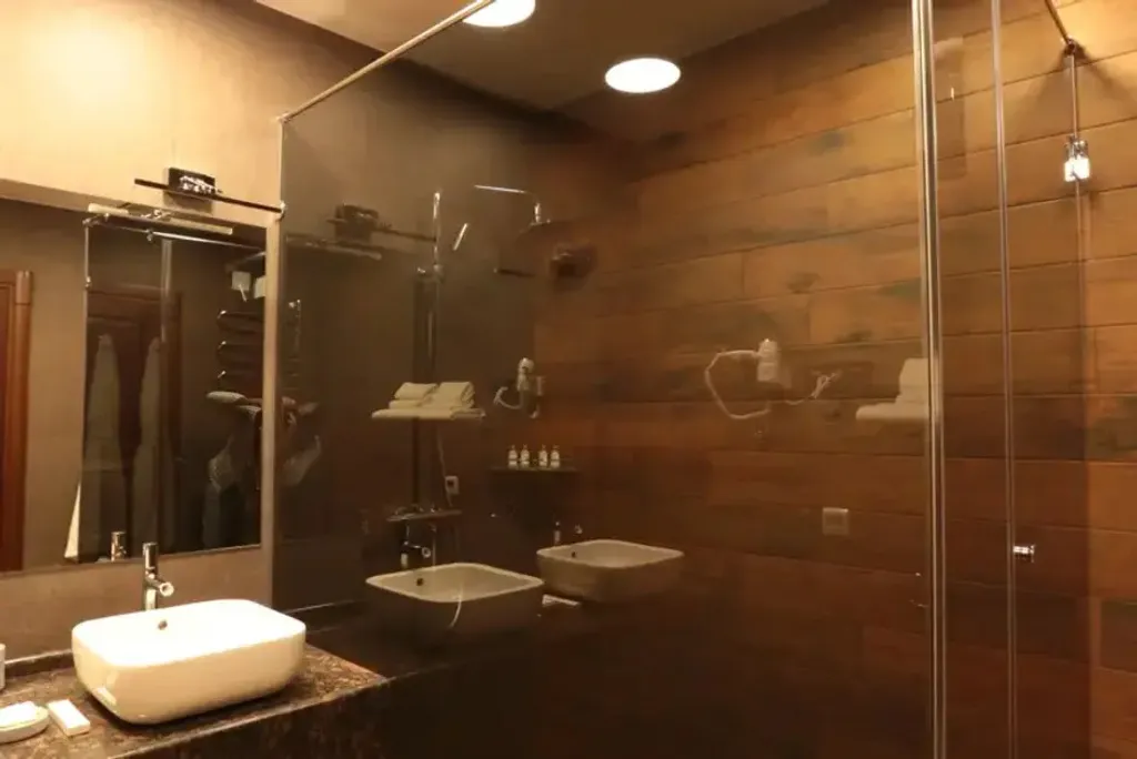 Номер Люкс с видом на бассейн