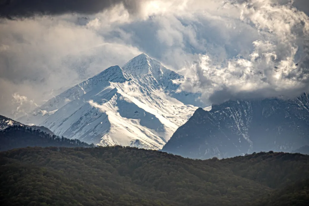 Квартира Уютная квартира с видом на горы — Владикавказ