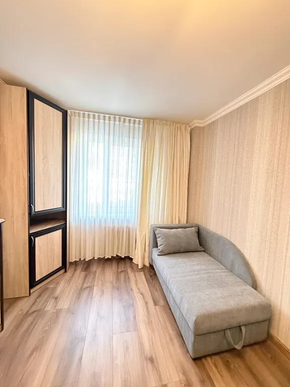 Квартира Большая трехкомнатная квартира на Лермонтова — Зеленоградск