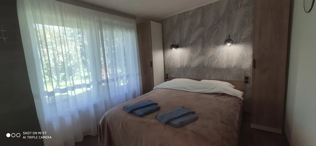 Студия с видом на сад