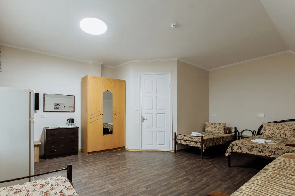 Квартира Семейный номер | балкон — аренда посуточно в Адлер