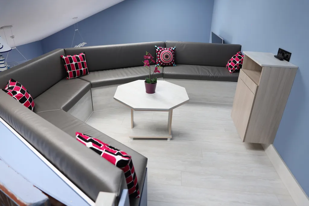 Дом поляна для торжеств и отдыха