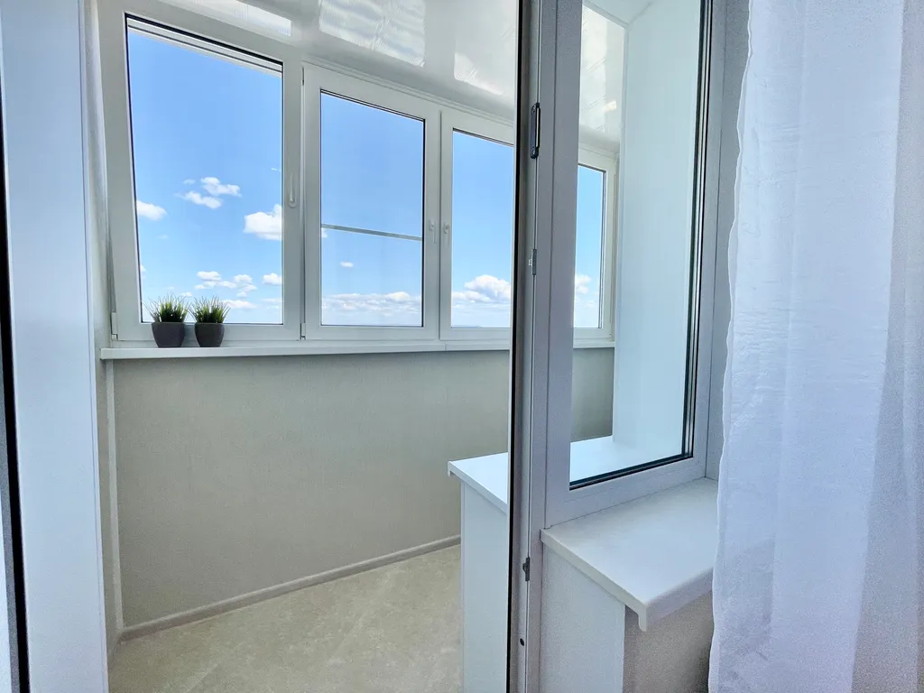 Квартира 1-комнатная квартира в новом доме с видом на Волгу — Самара