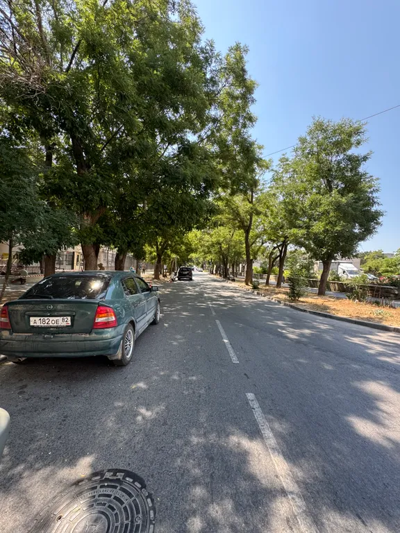 Современная квартира в центре города рядом с морем