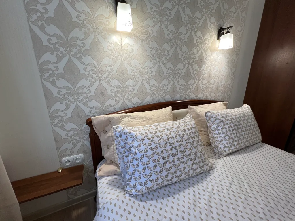 Квартира Квартира Двухкомнатная семейная в 5 минут от моря — Геленджик