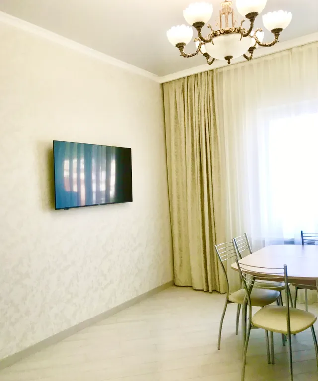 Красивый вид на море и горы в 5 минутах от пляжа