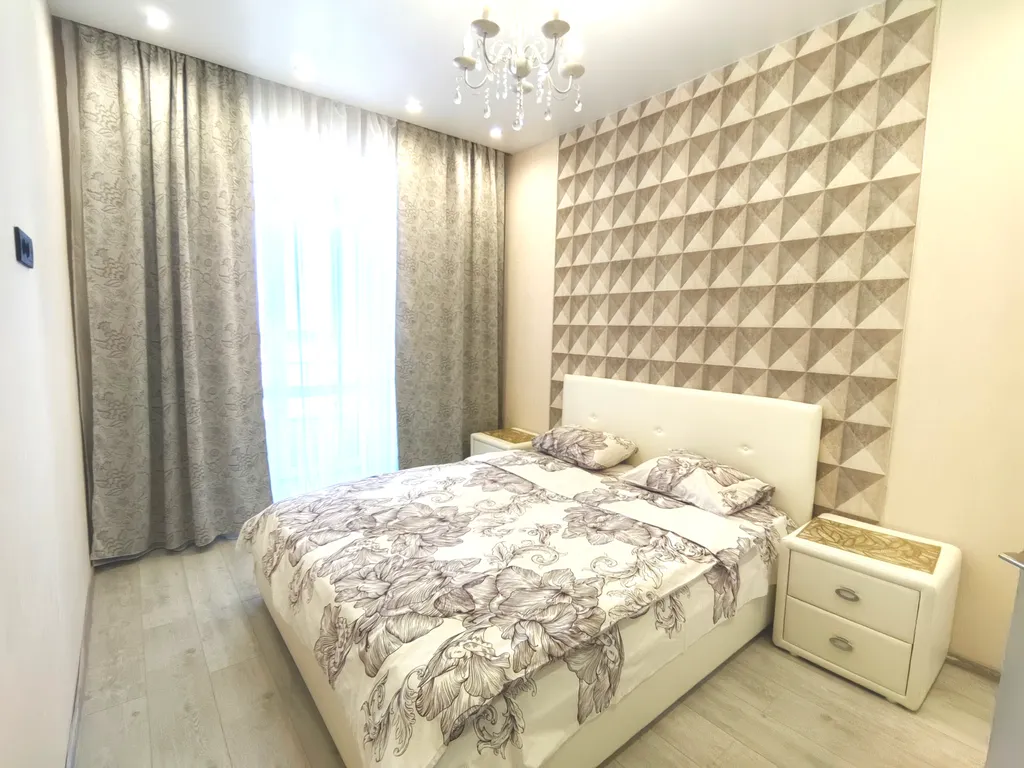 Видовая квартира в центре у парка