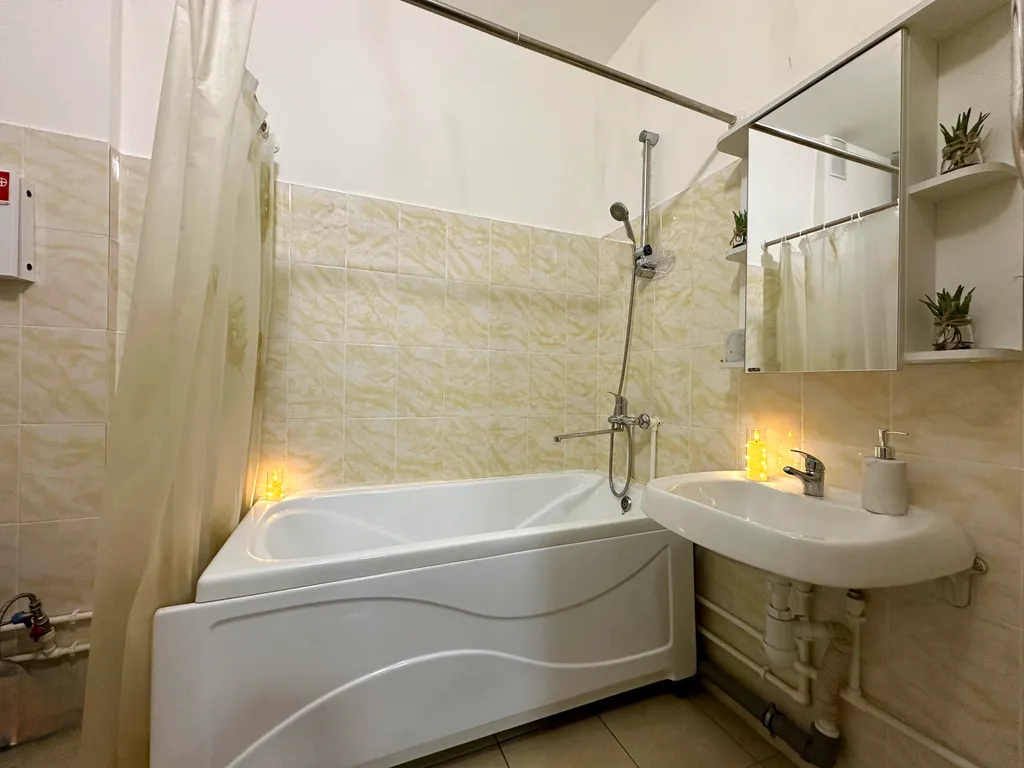 1-комнатная на Энтузиастов