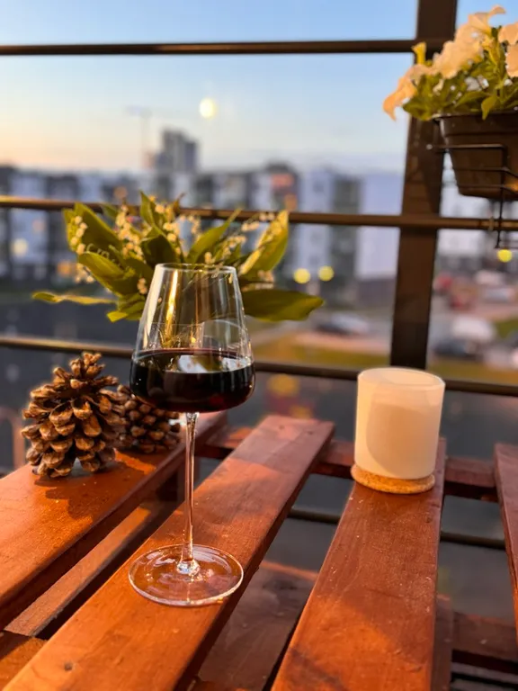 Уютная студия рядом с лесом