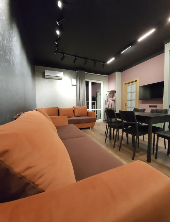 3-комнатная Ламба у озера в центре