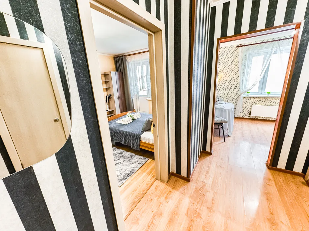 Квартира Просторная квартира с современным дизайном и мягкой мебелью — Лобня