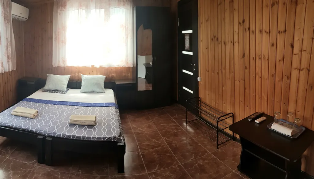 Квартира Трехместная комната с видом на горы — Геленджик