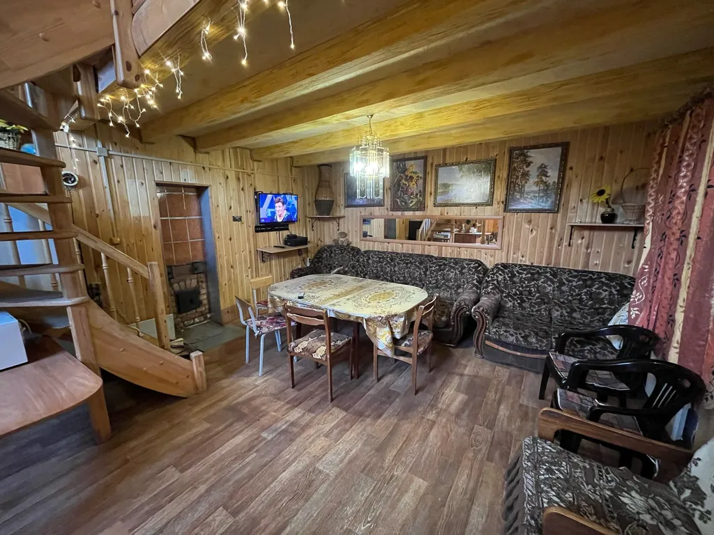 Дом у реки в Пскове