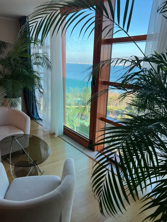 Квартира золотая бухта премиум с видом на море