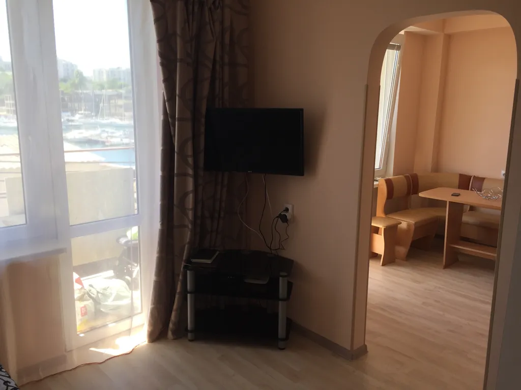 Квартира 1-комнатная Квартира — Севастополь