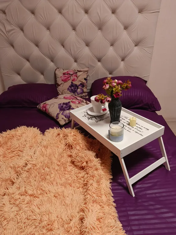 Шикарная студия с королевской кроватью