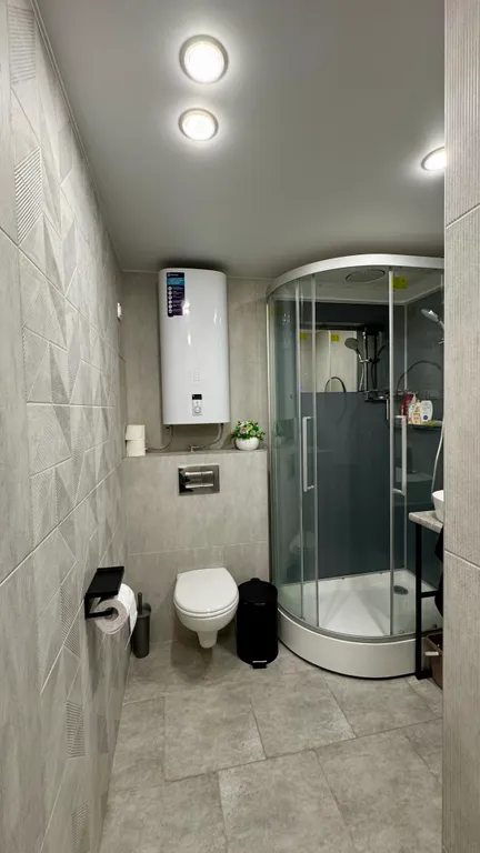 Уютная светлая евродвушка в 15 минутах ходьбы до центральной площади