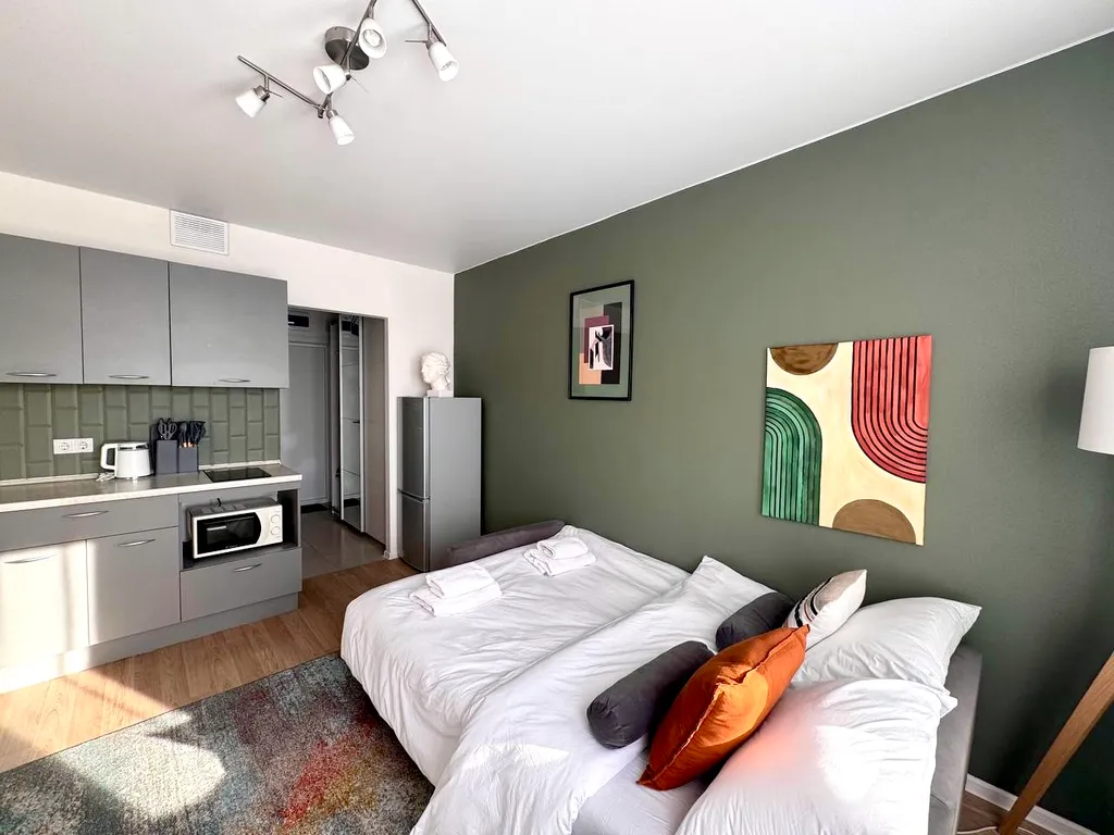 Дизайнерская видовая квартира на 33 этаже