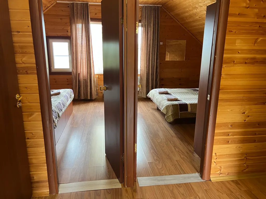 Уютный коттедж у озера