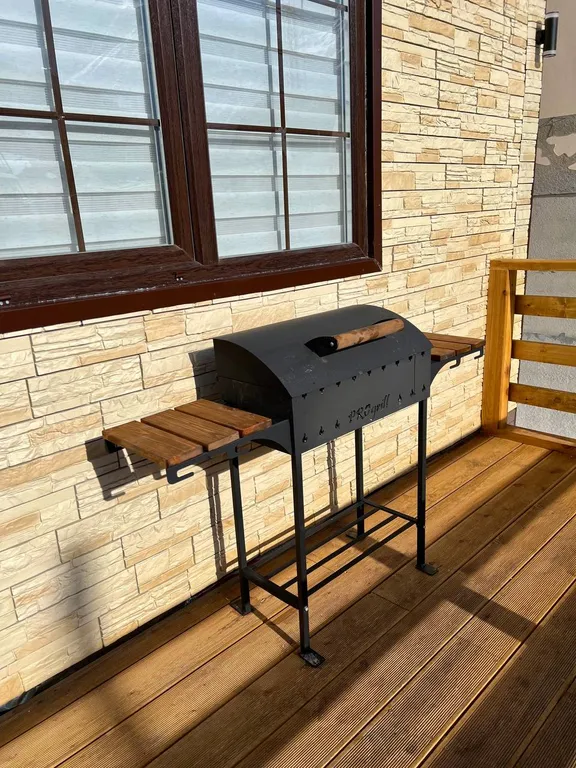 Коттедж-гостевой дом для большой компании