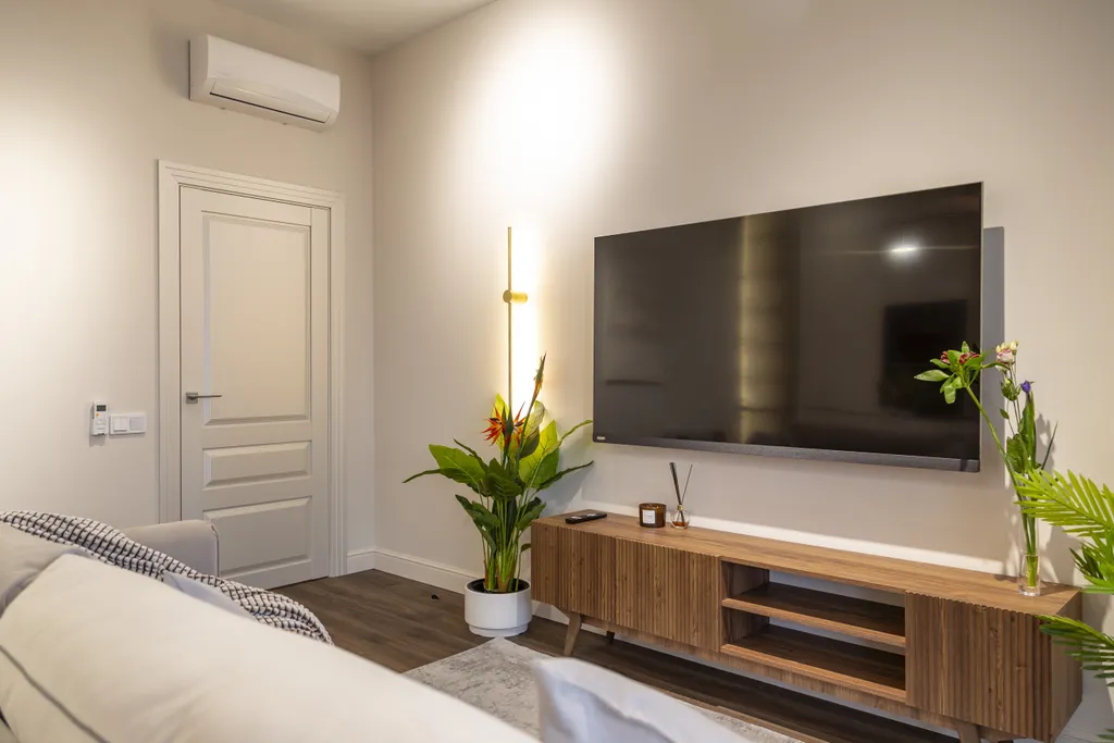 Дизайнерские апартаменты Атмосфера с уютным балконом