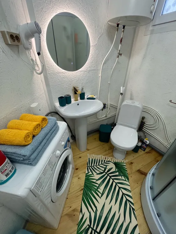 Коттедж Домик у Моря отдельно стоящий - парковка, детский уголок, зона отдыха — Адлер