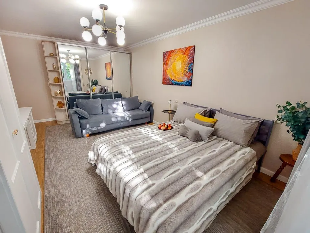 Уютная квартира с дизайнерским ремонтом в центре