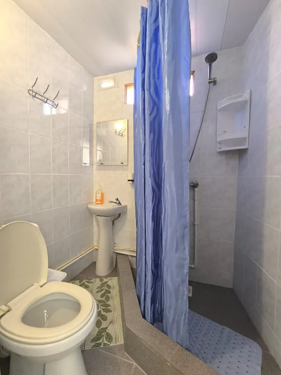 Семейный улучшенный номер-студия со своей кухней