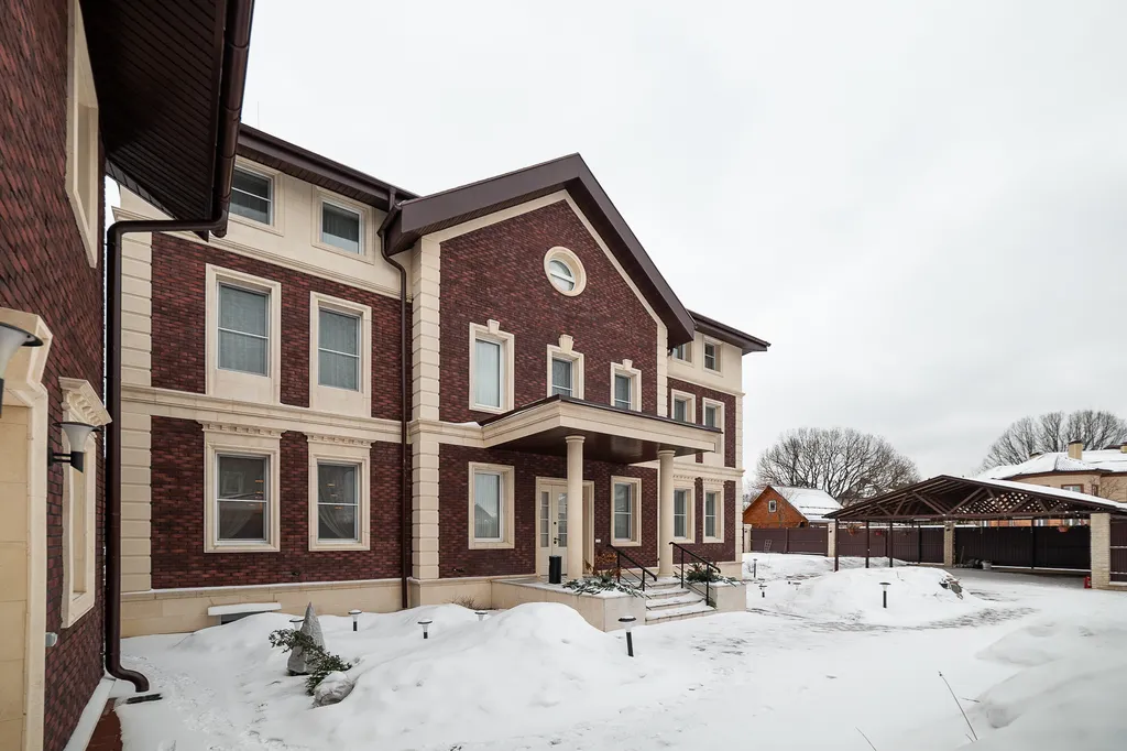 Коттедж 8-комнатный Дом — Голиково