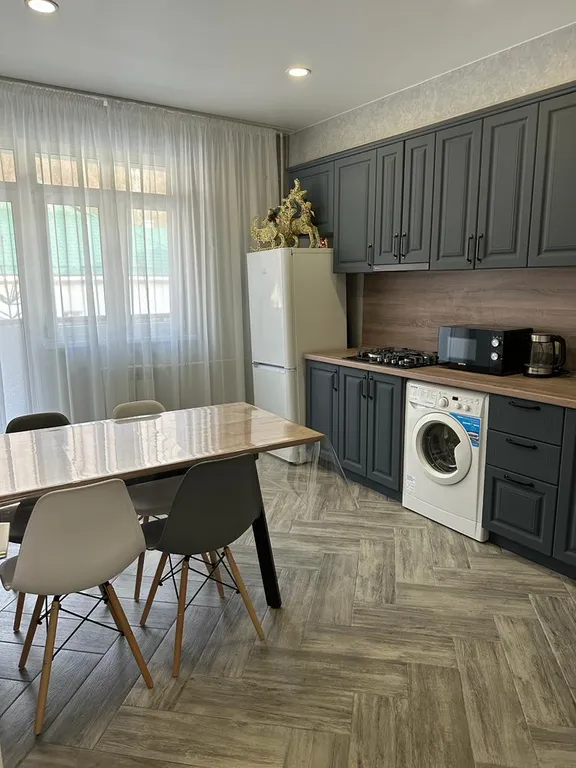 3-комнатная Квартира