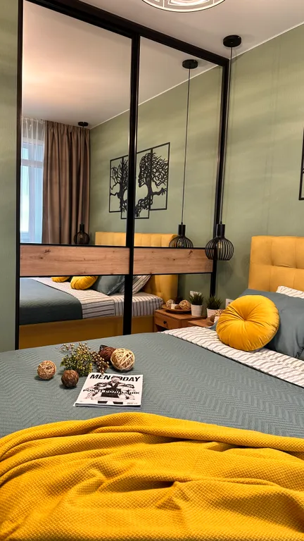 Евродвушка около МЦД-3, с видом на парк