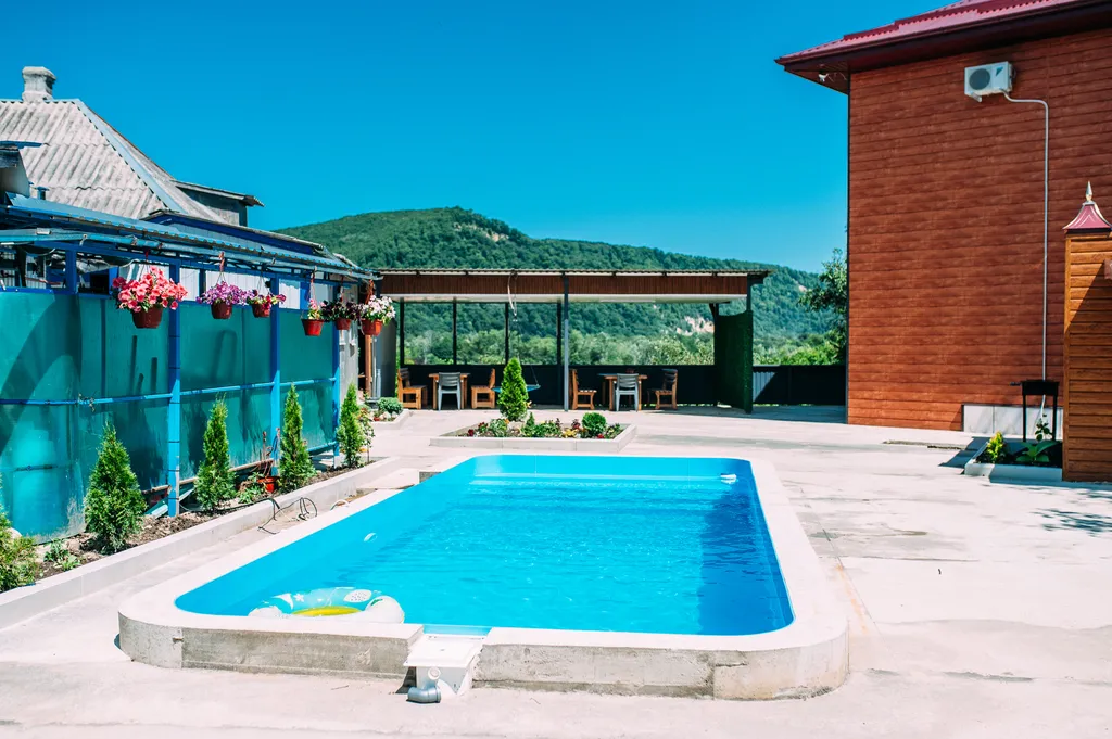 Четырехместный дом 2-х этажный