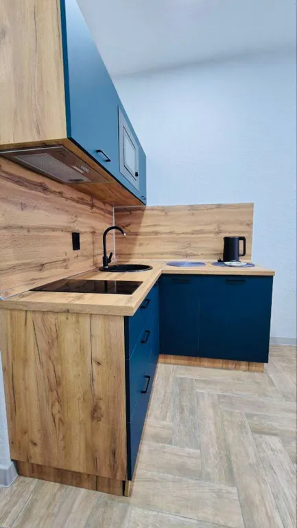 Студия с бассейном на территории