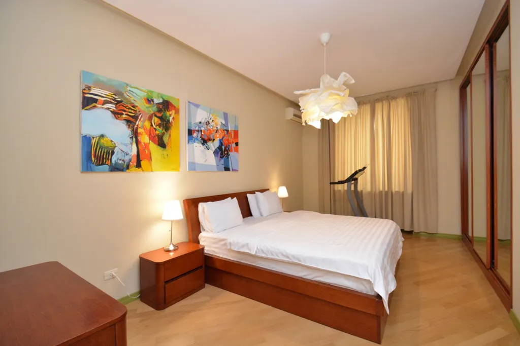 Уникальная квартира на Каскаде (в самом сердце города)