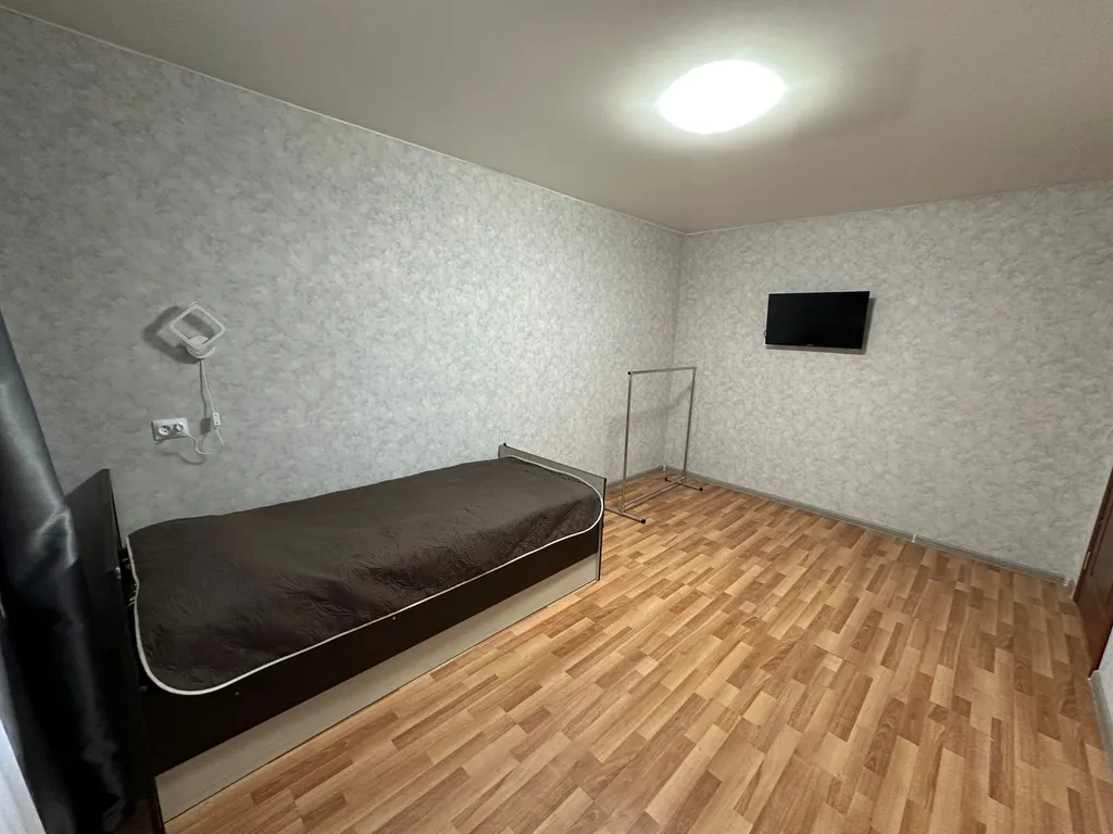 Квартира Уютная трешка — Волхов