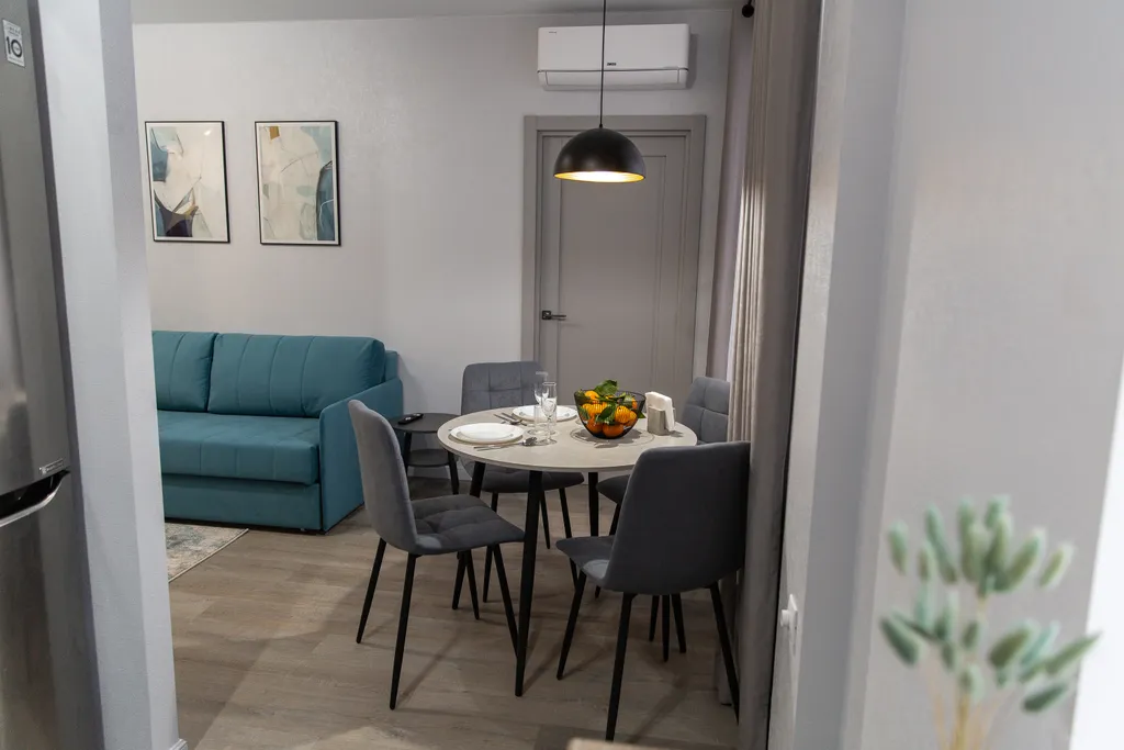 Уютная квартира в центре города с дизайнерским ремонтом