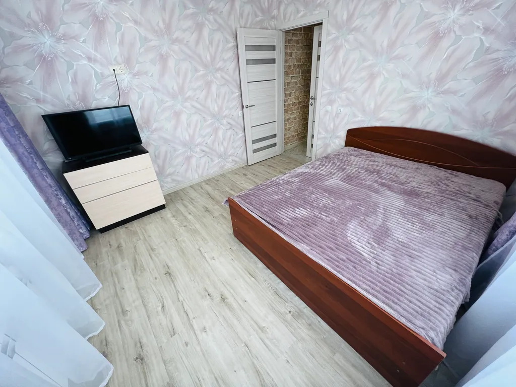 Апартаменты 2х-комн у ТЦ Рио_Иваново, 13 этаж