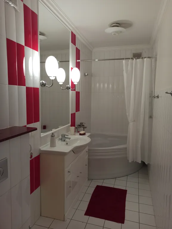 Просторная двухкомнатная квартира