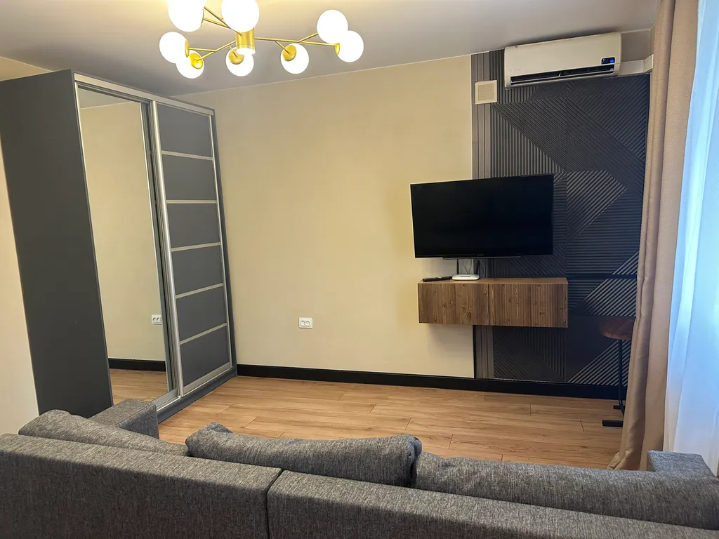 Уютная студия в центре города около пляжа