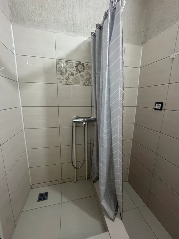 Квартира Квартира Уютная студия в центре города — Элиста