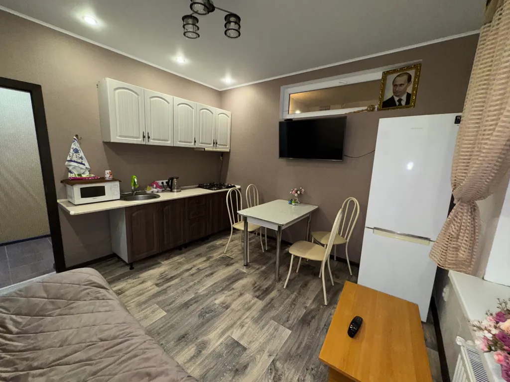 Коттедж Дом на Адмиральской — Судак