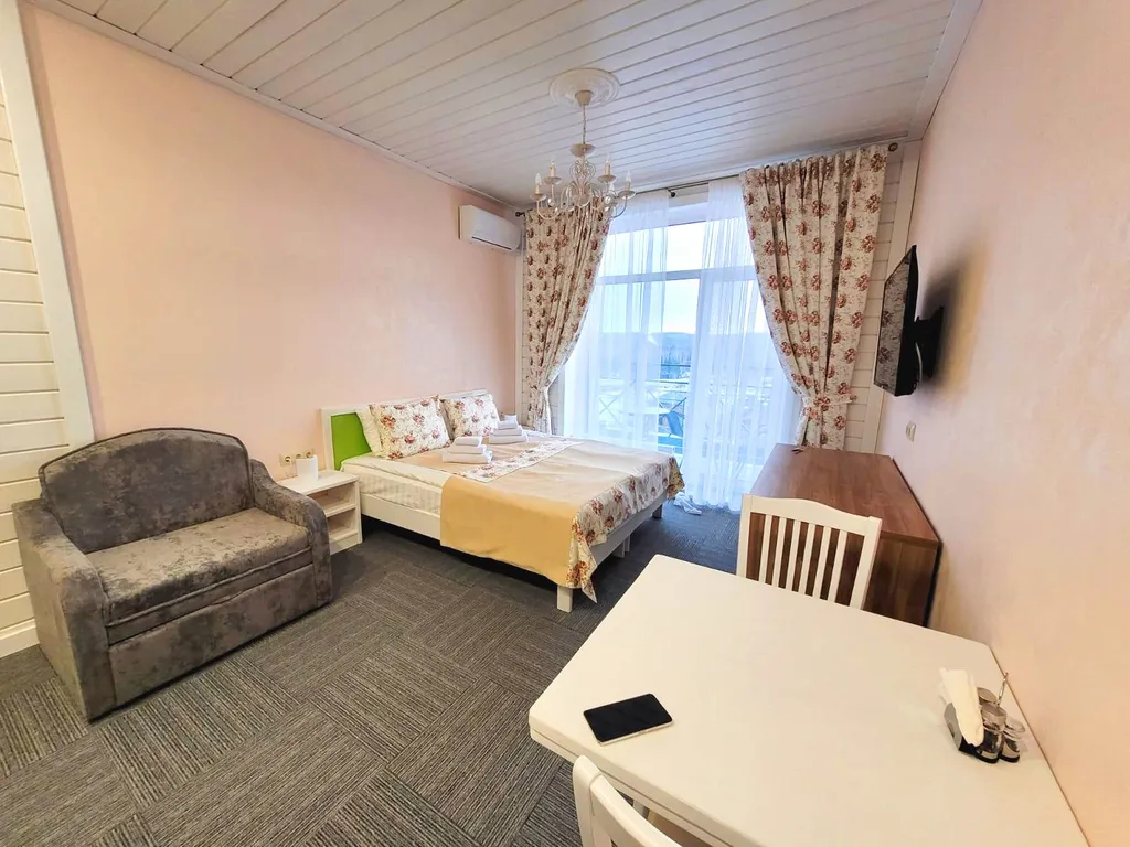 Апартамент с видом на долину и Уральские горы