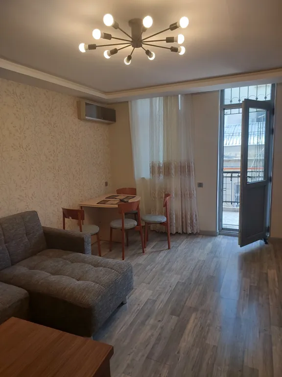 Квартира в центре города с прекрасным видом с балкона